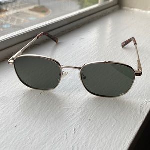 Le Specs Polarized Sunnies